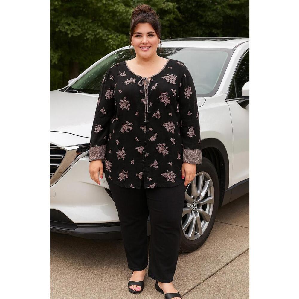 Torrid Womens Black Blush Pink Floral Gauzy Tie Neck Button Down Boho Blouse, 3X